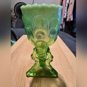 1903 Northwood Beads & Bark Green Opalescent Vase 1903 Glows